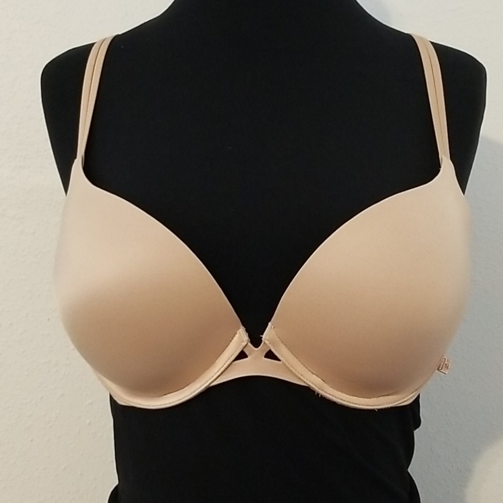 Victoria's secret very sexy push-up bra 34D